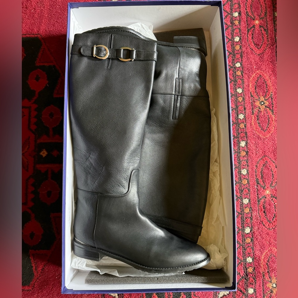 Stuart Weitzman Black Leather Knee-High Boots